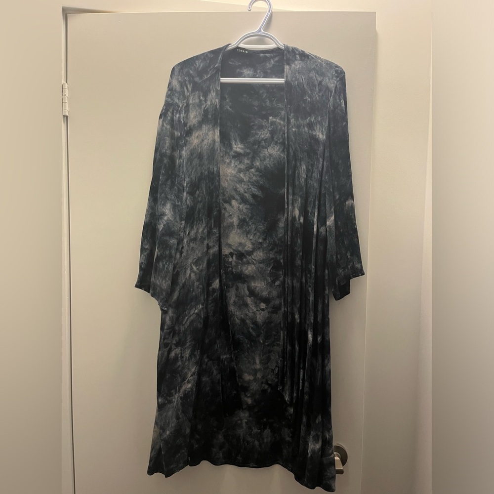 Torrid kimono size 00